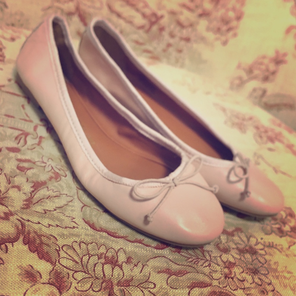 Ballet flats